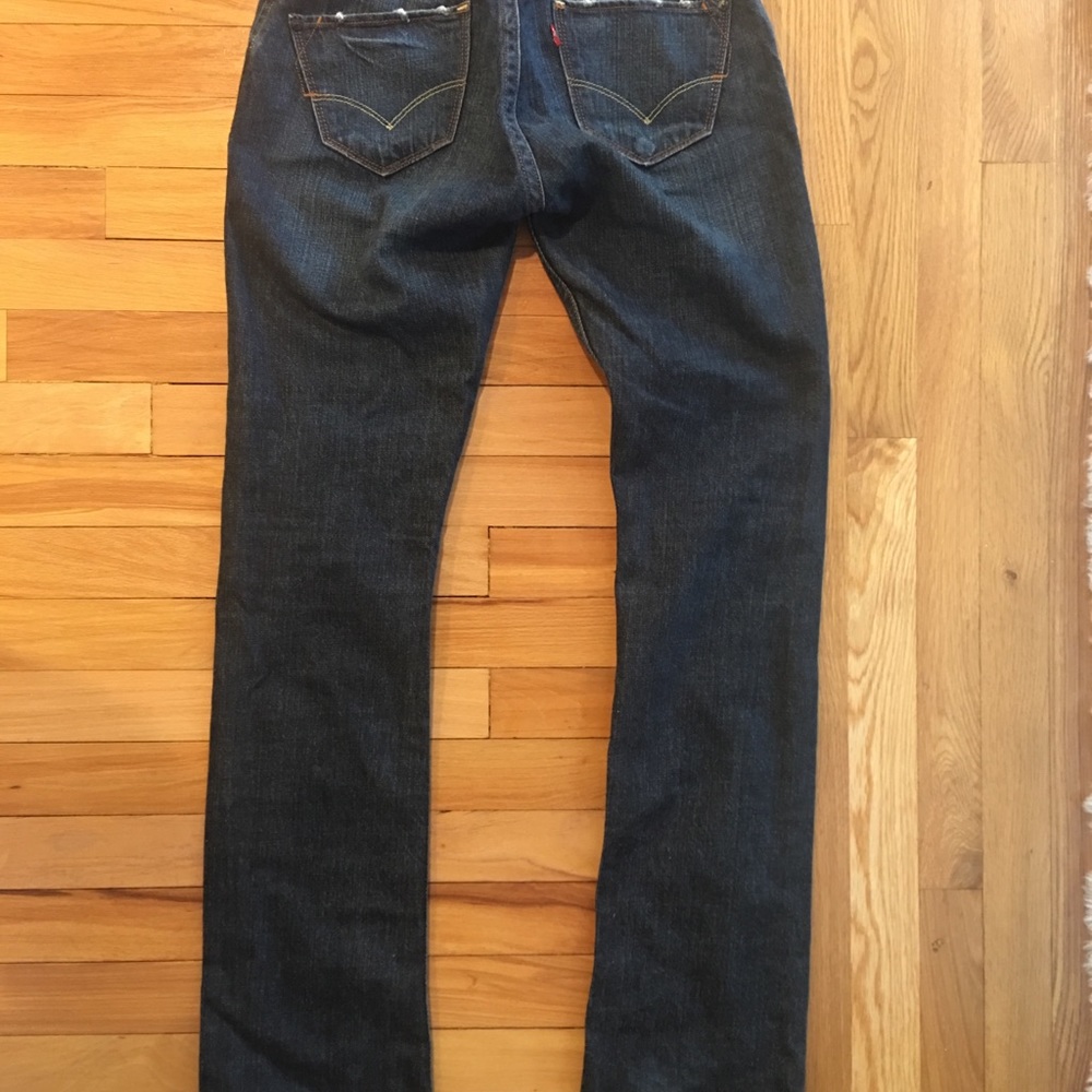 Levi’s - Picture 3 of 4